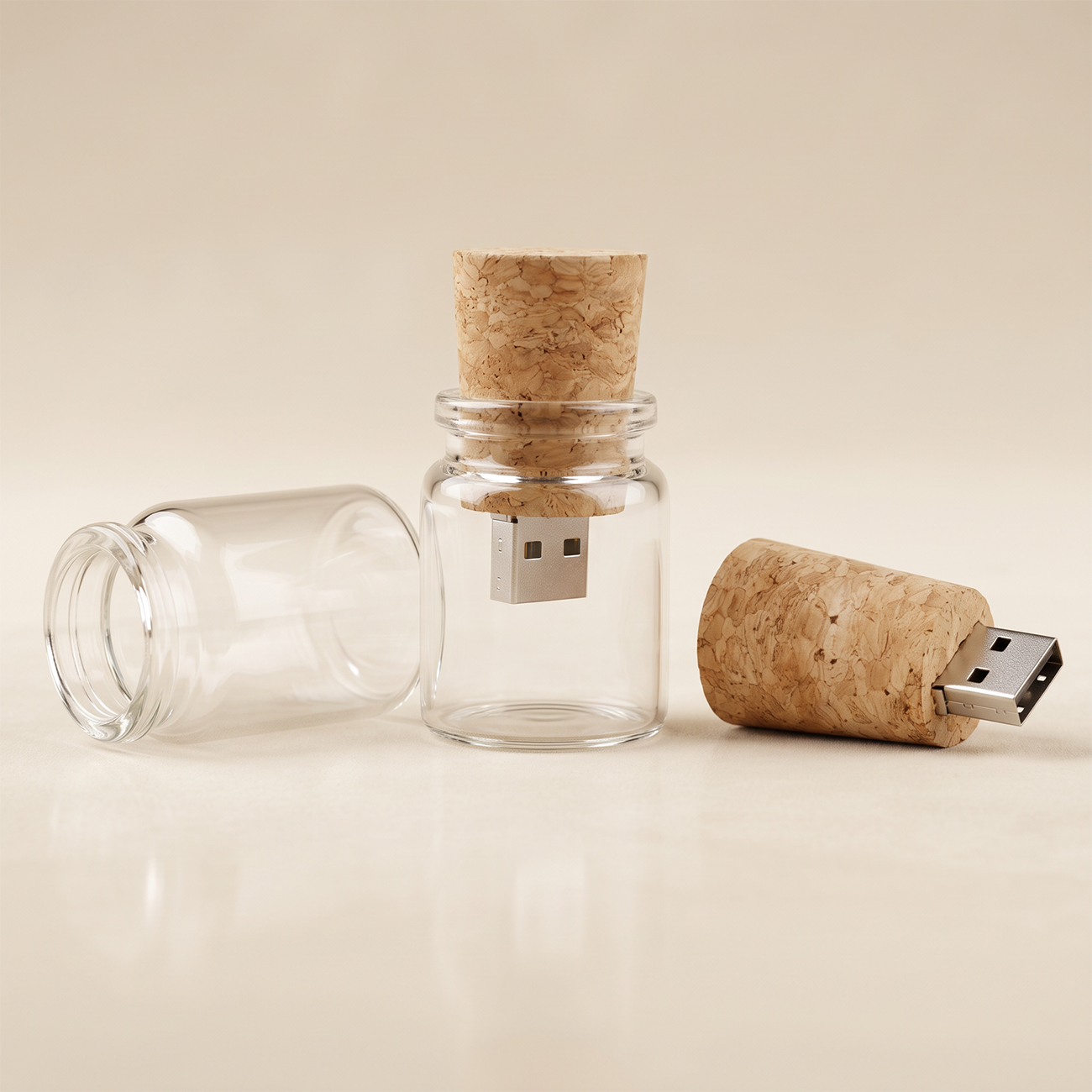 usb-minne i form av flaskpost